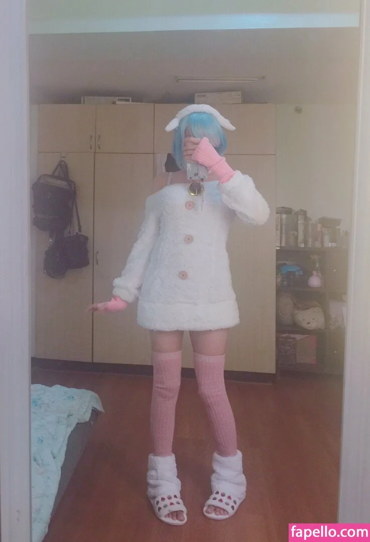 Kura Onee-san Onlyfans Photo Gallery 