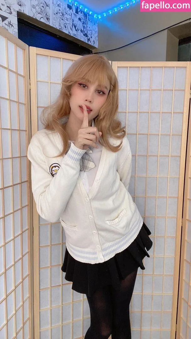 Kura Onee-san Onlyfans Photo Gallery 