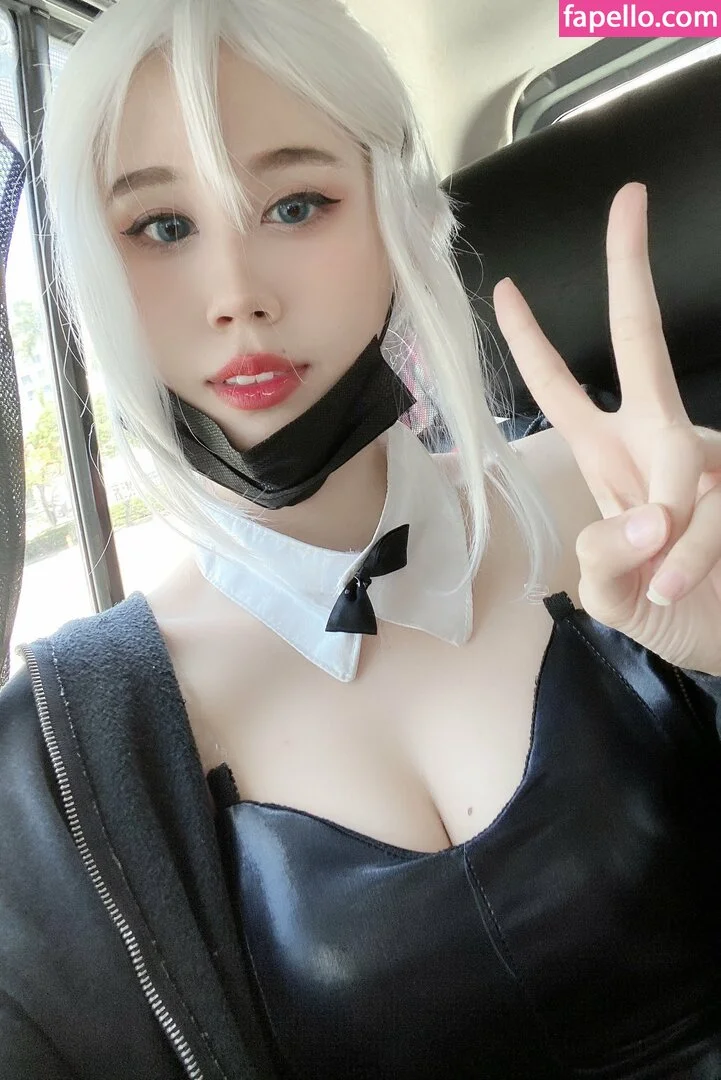 Kura Onee-san Onlyfans Photo Gallery 