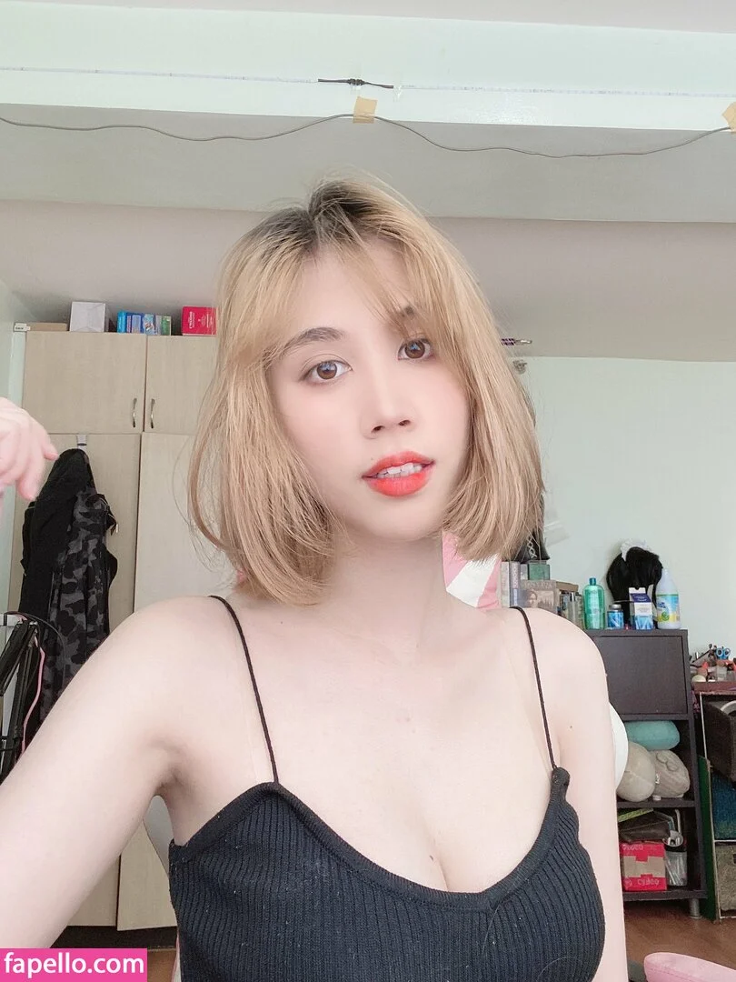 Kura Onee-san Onlyfans Photo Gallery 