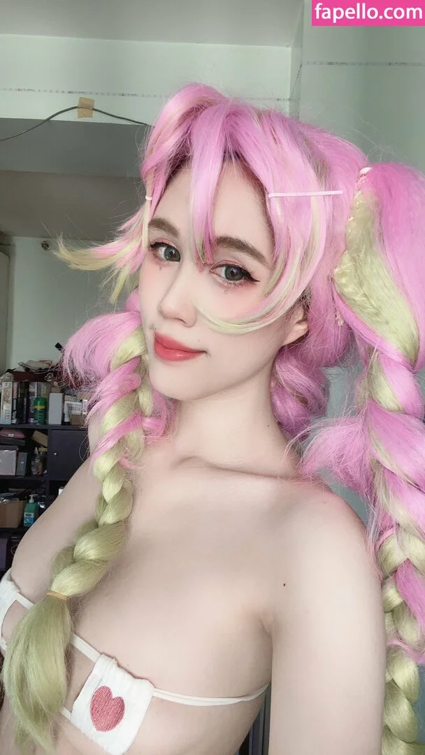 Kura Onee-san Onlyfans Photo Gallery 