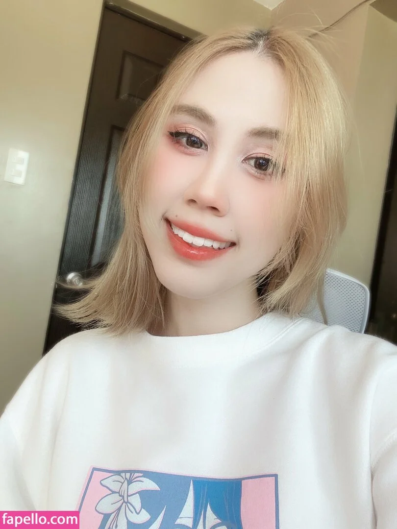 Kura Onee-san Onlyfans Photo Gallery 