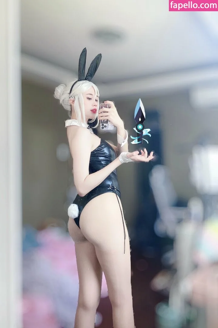 Kura Onee-san Onlyfans Photo Gallery 