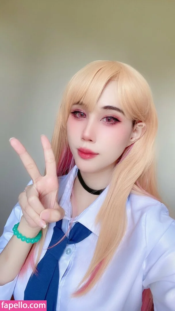 Kura Onee-san Onlyfans Photo Gallery 