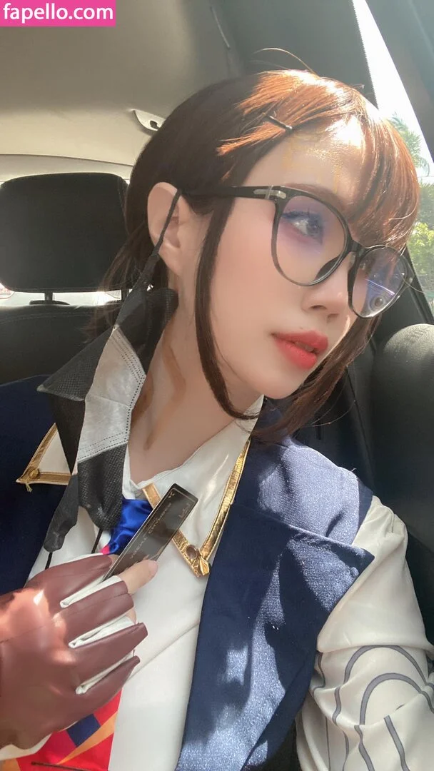 Kura Onee-san Onlyfans Photo Gallery 