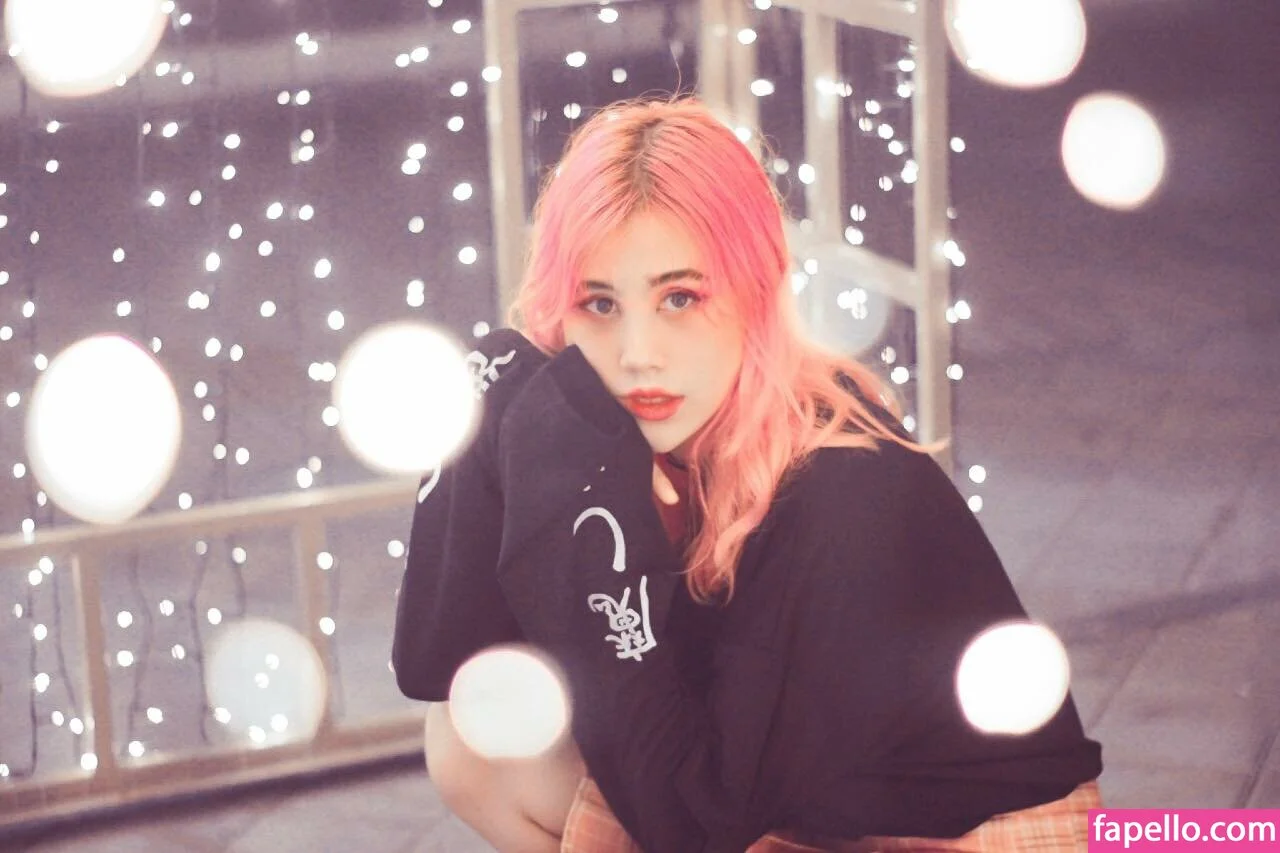 Kura Onee-san Onlyfans Photo Gallery 