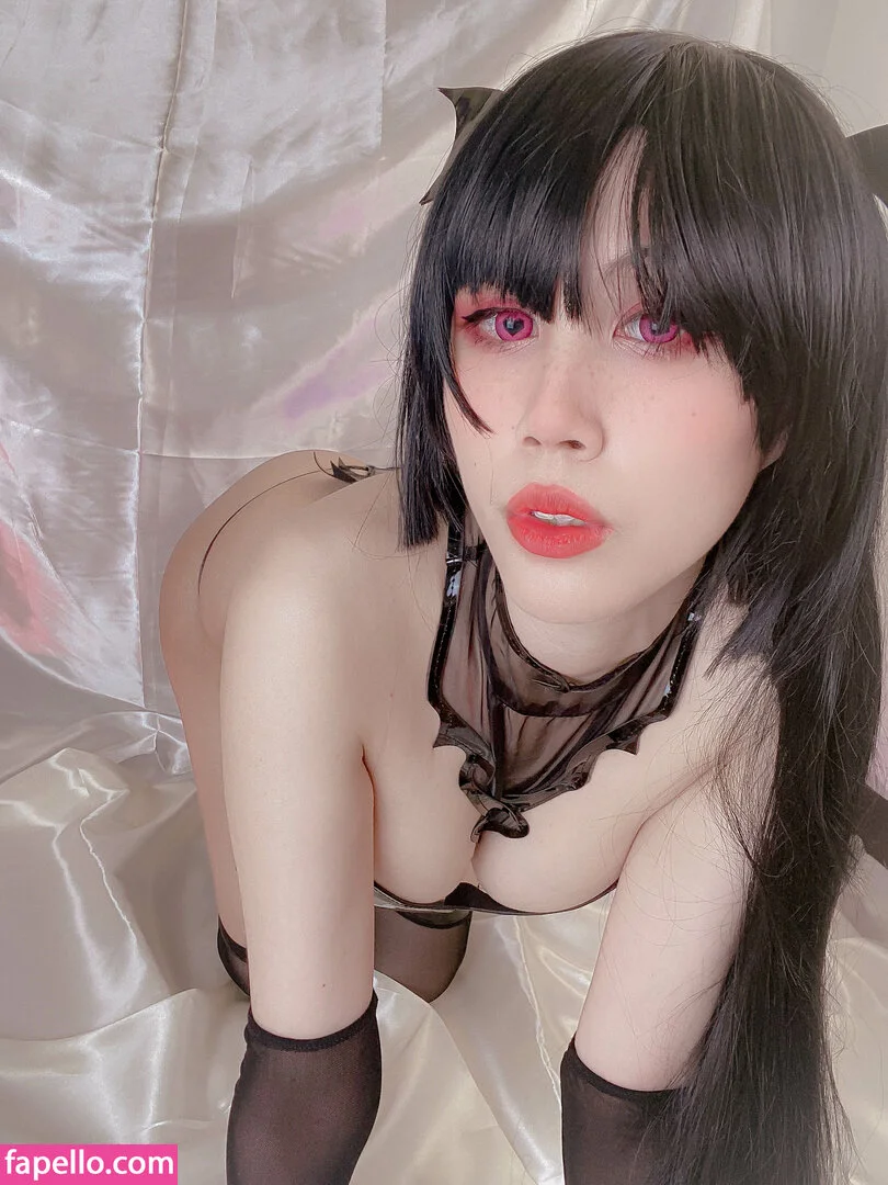 Kura Onee-san Onlyfans Photo Gallery 