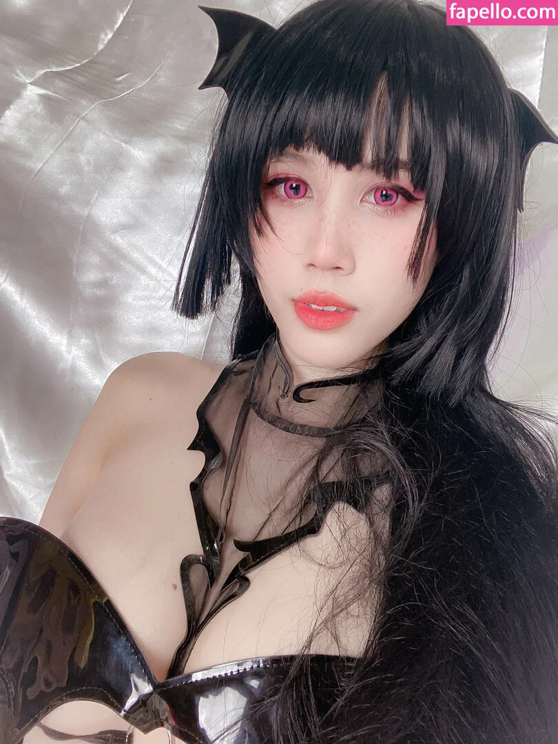 Kura Onee-san Onlyfans Photo Gallery 