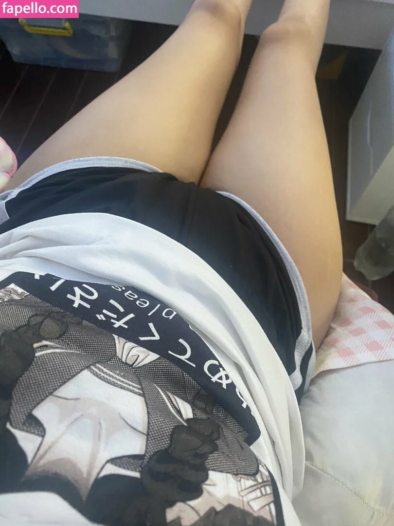 Kura Onee-san Onlyfans Photo Gallery 