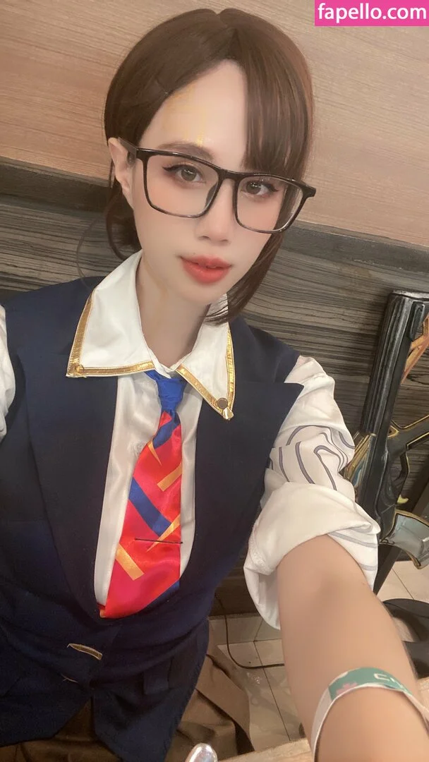 Kura Onee-san Onlyfans Photo Gallery 