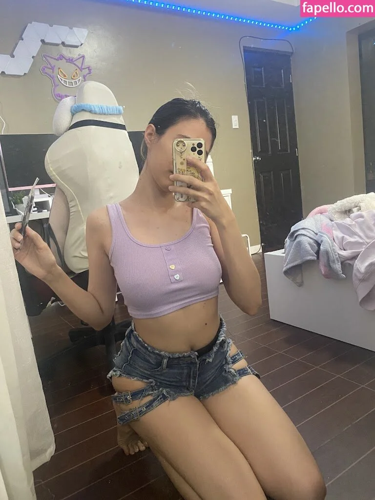 Kura Onee-san Onlyfans Photo Gallery 