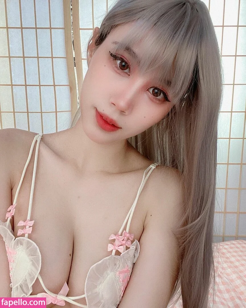 Kura Onee-san Onlyfans Photo Gallery 