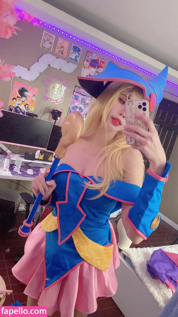 Kura Onee-san Onlyfans Photo Gallery 