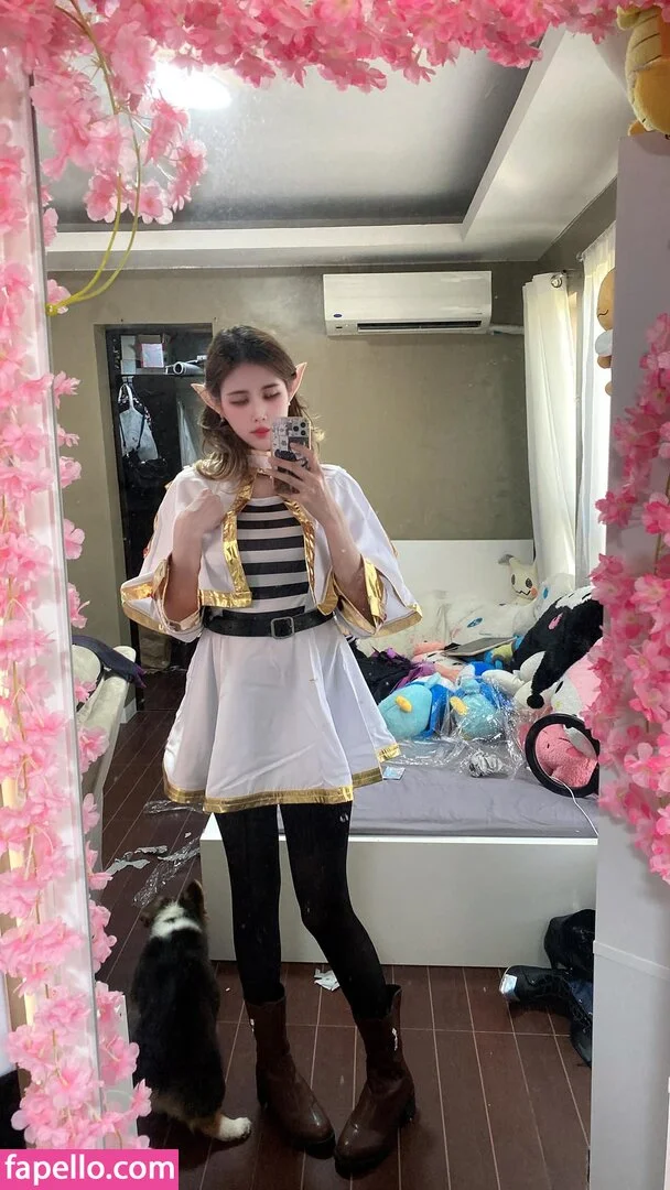 Kura Onee-san Onlyfans Photo Gallery 