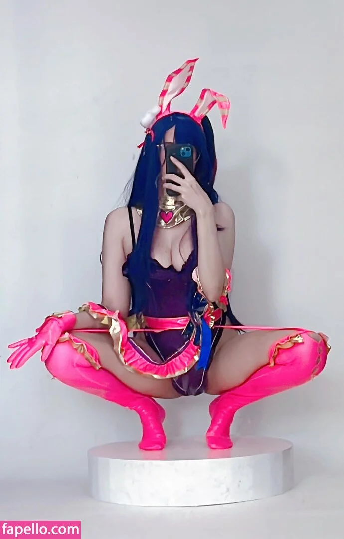 Kura Onee-san Onlyfans Photo Gallery 