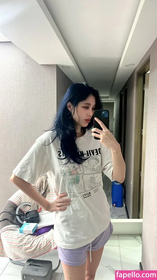 Kura Onee-san Onlyfans Photo Gallery 