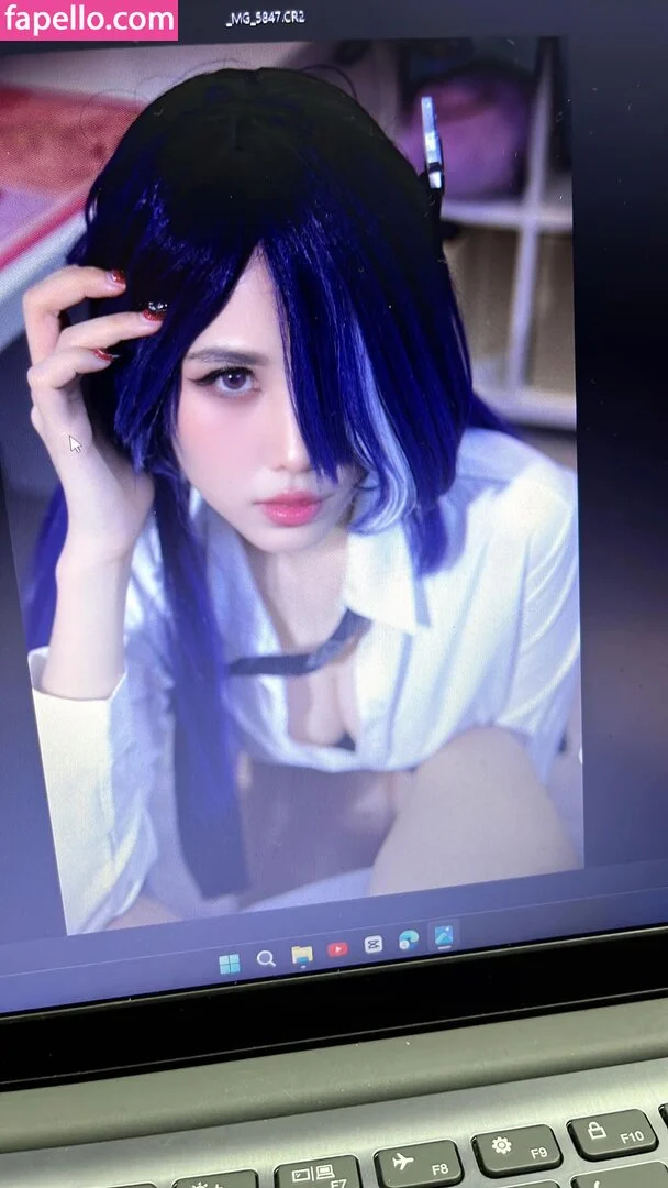 Kura Onee-san Onlyfans Photo Gallery 