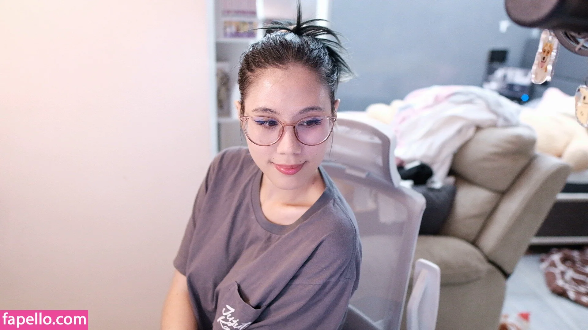 Kura Onee-san Onlyfans Photo Gallery 