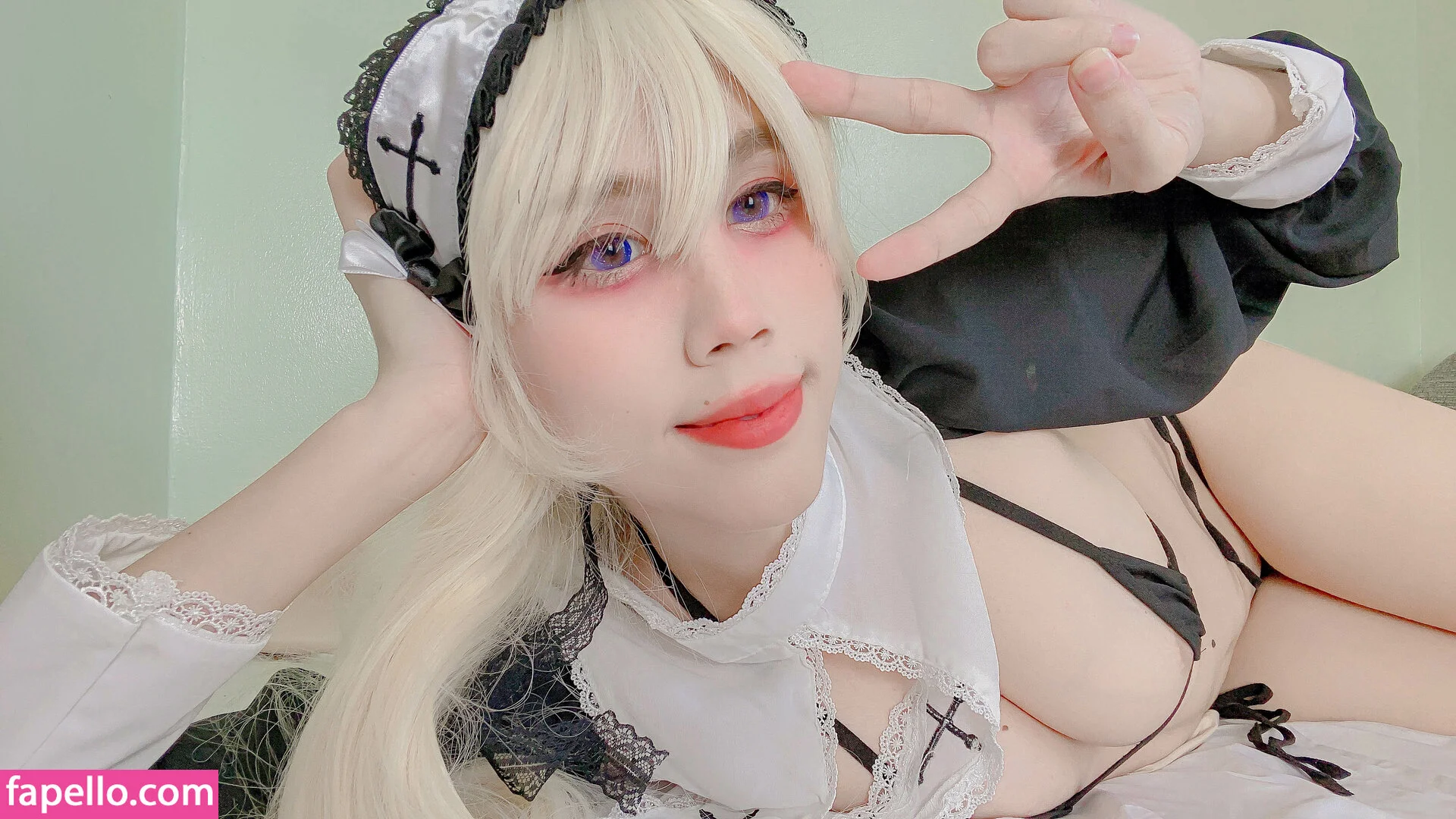 Kura Onee-san Onlyfans Photo Gallery 