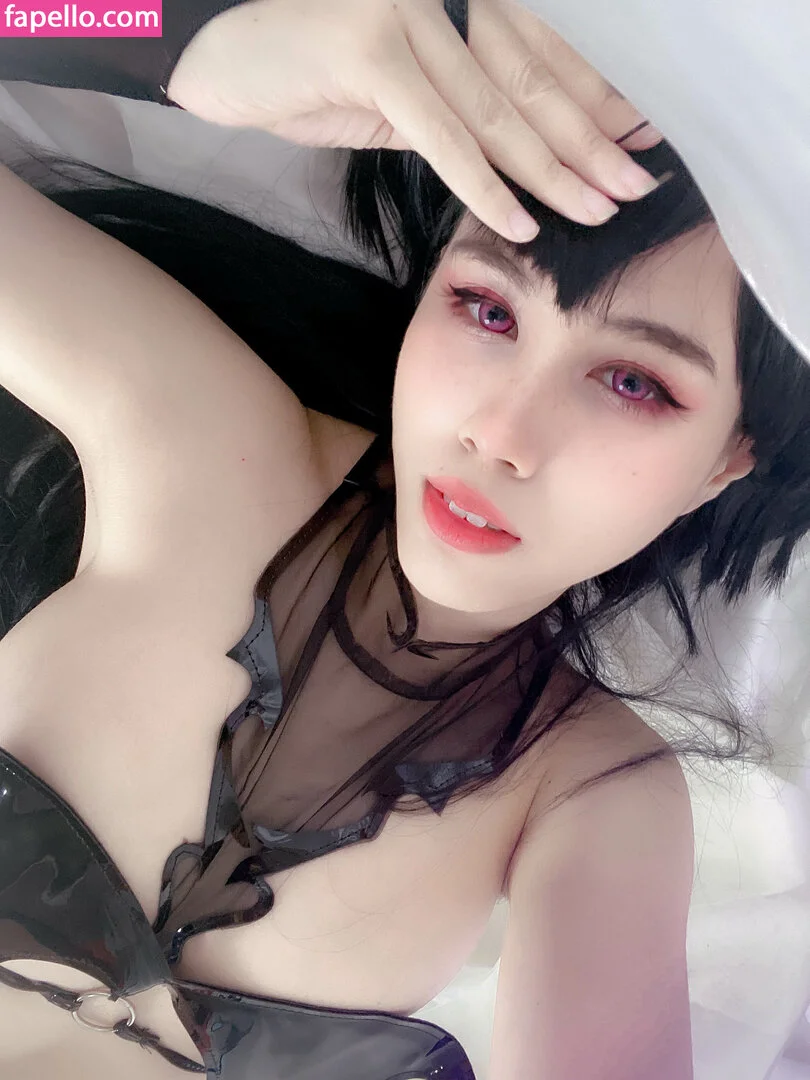 Kura Onee-san Onlyfans Photo Gallery 