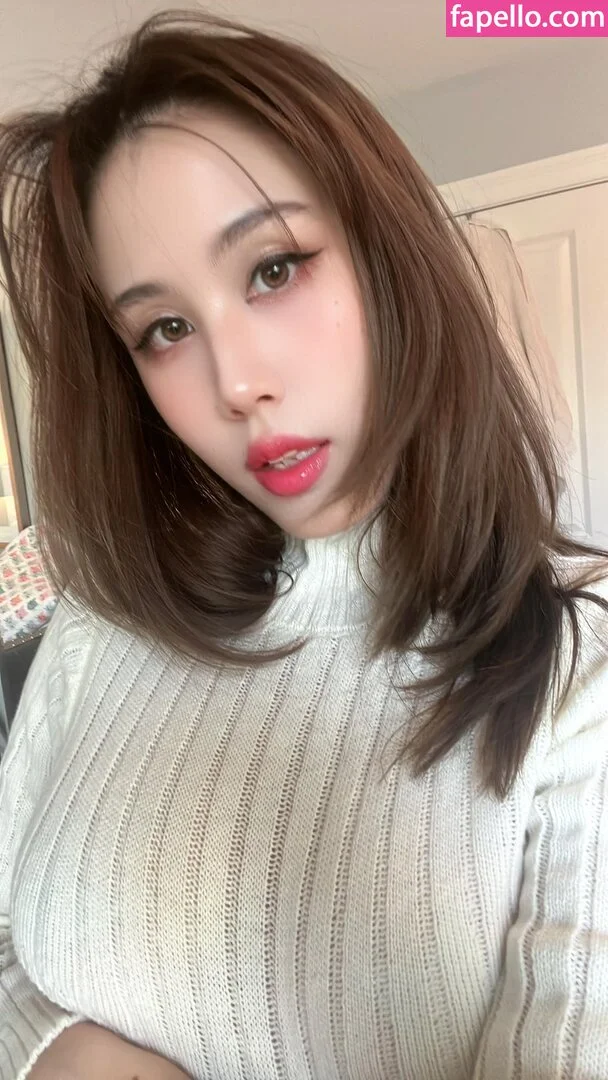 Kura Onee-san Onlyfans Photo Gallery 