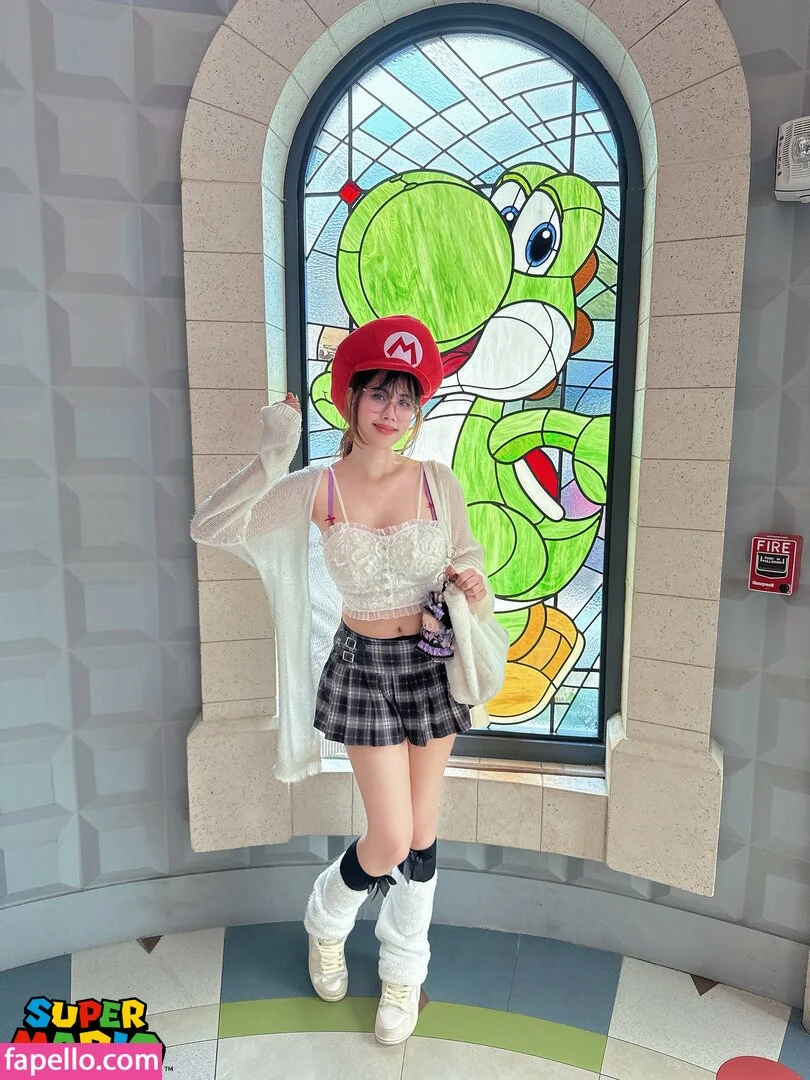 Kura Onee-san Onlyfans Photo Gallery 