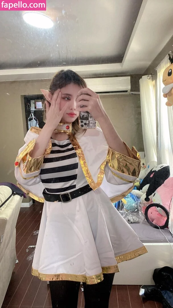 Kura Onee-san Onlyfans Photo Gallery 