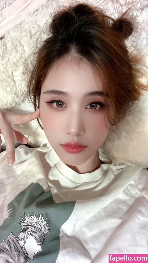 Kura Onee-san Onlyfans Photo Gallery 