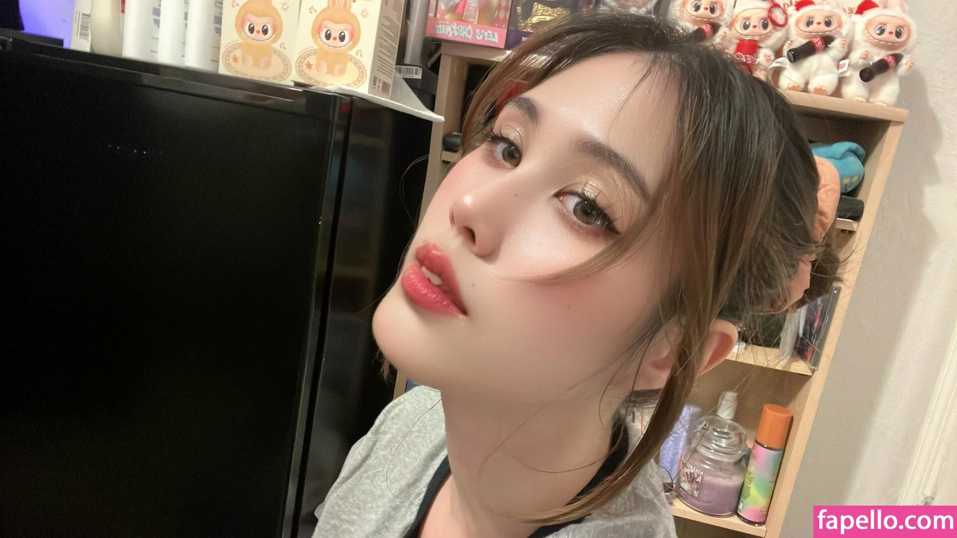 Kura Onee-san Onlyfans Photo Gallery 