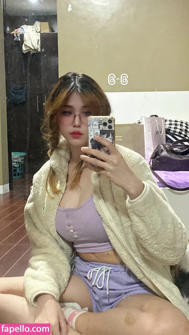 Kura Onee-san Onlyfans Photo Gallery 