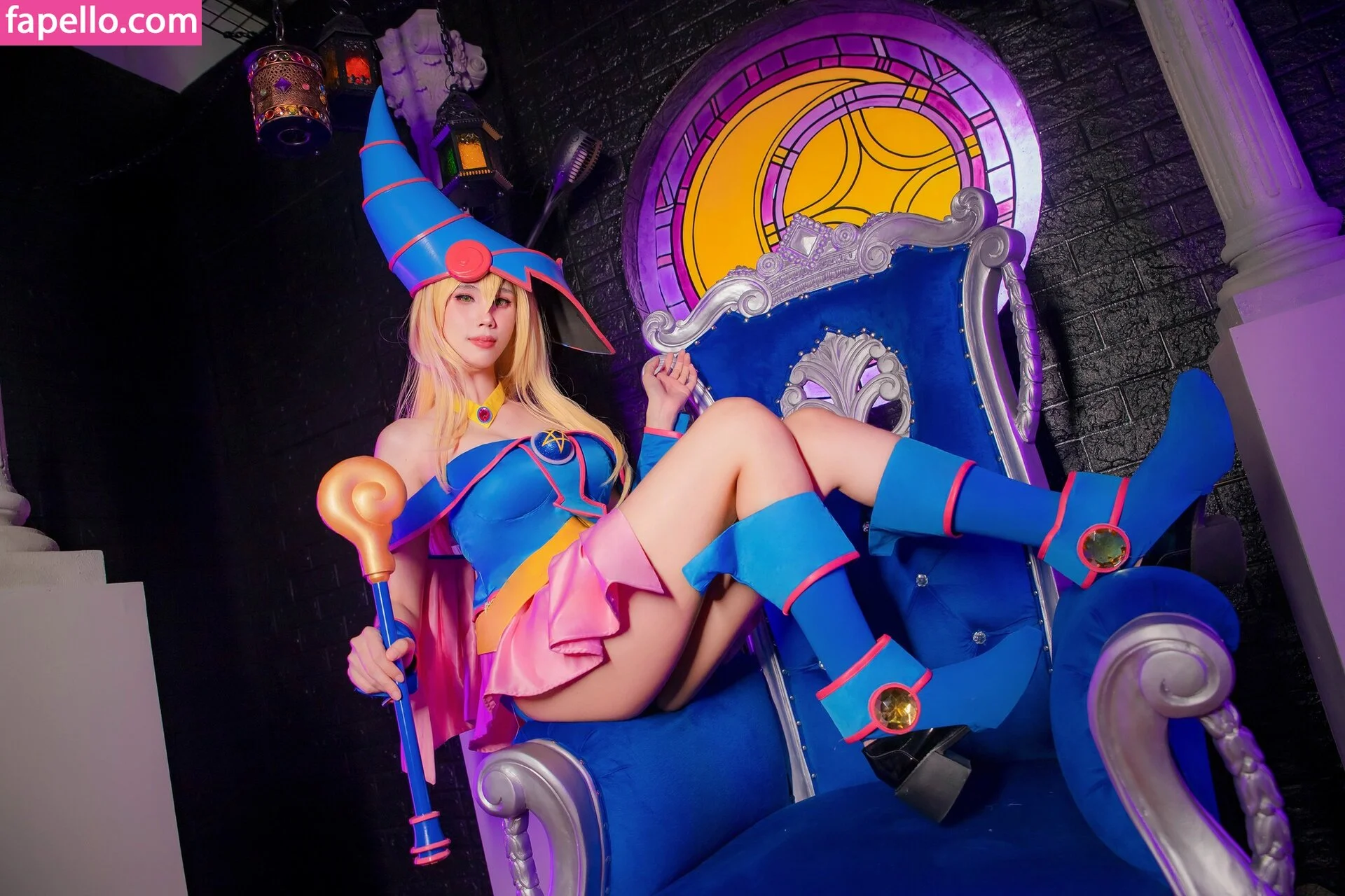 Kura Onee-san Onlyfans Photo Gallery 