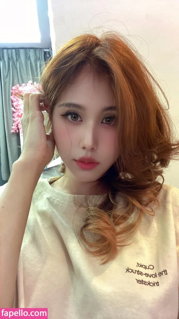 Kura Onee-san Onlyfans Photo Gallery 