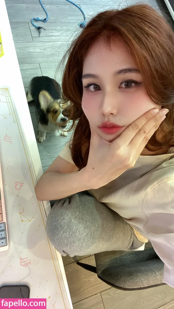 Kura Onee-san Onlyfans Photo Gallery 