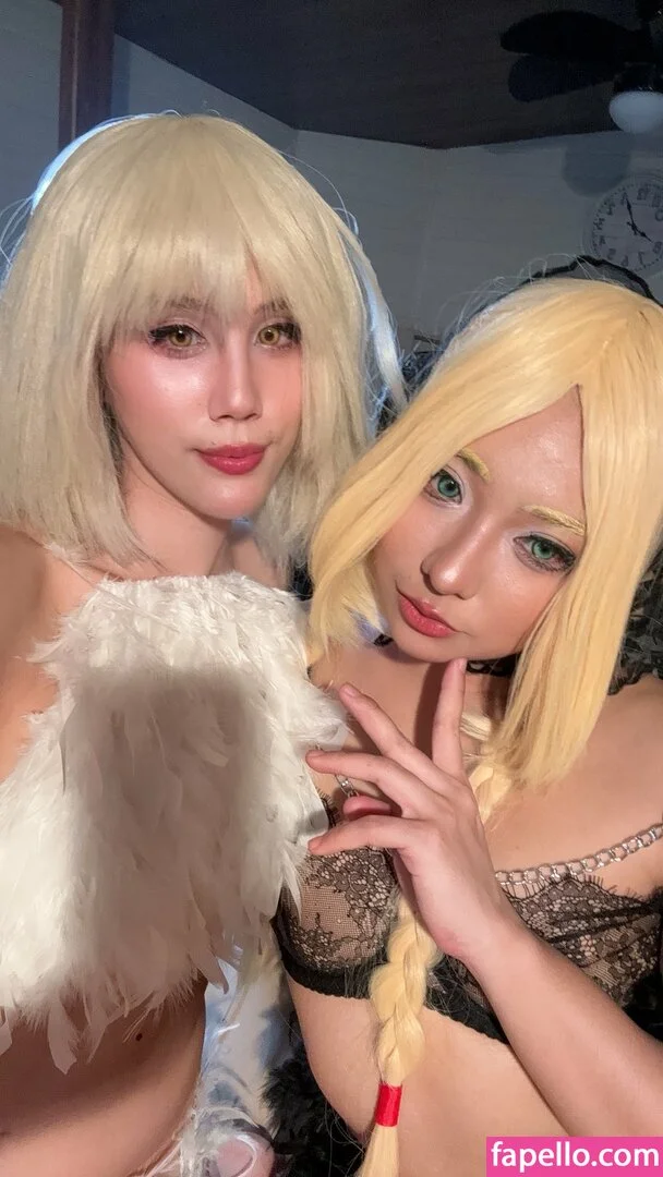 Kura Onee-san Onlyfans Photo Gallery 