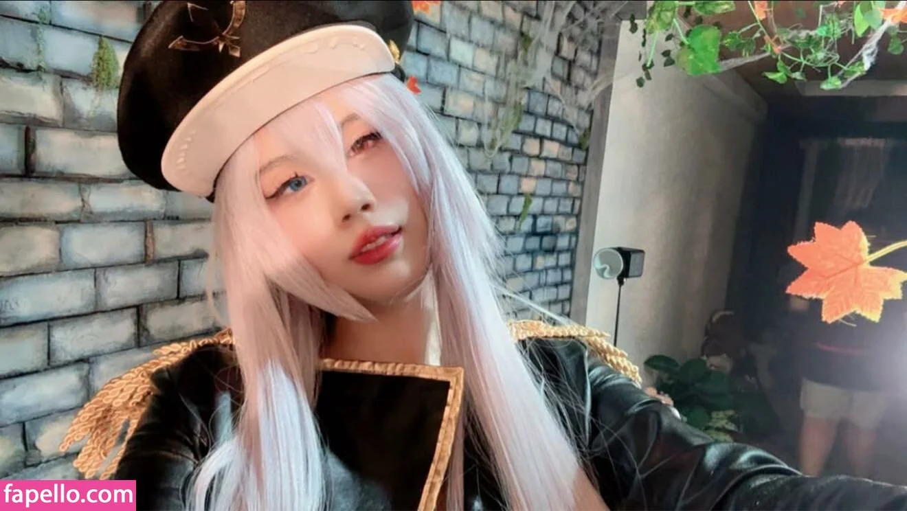 Kura Onee-san Onlyfans Photo Gallery 