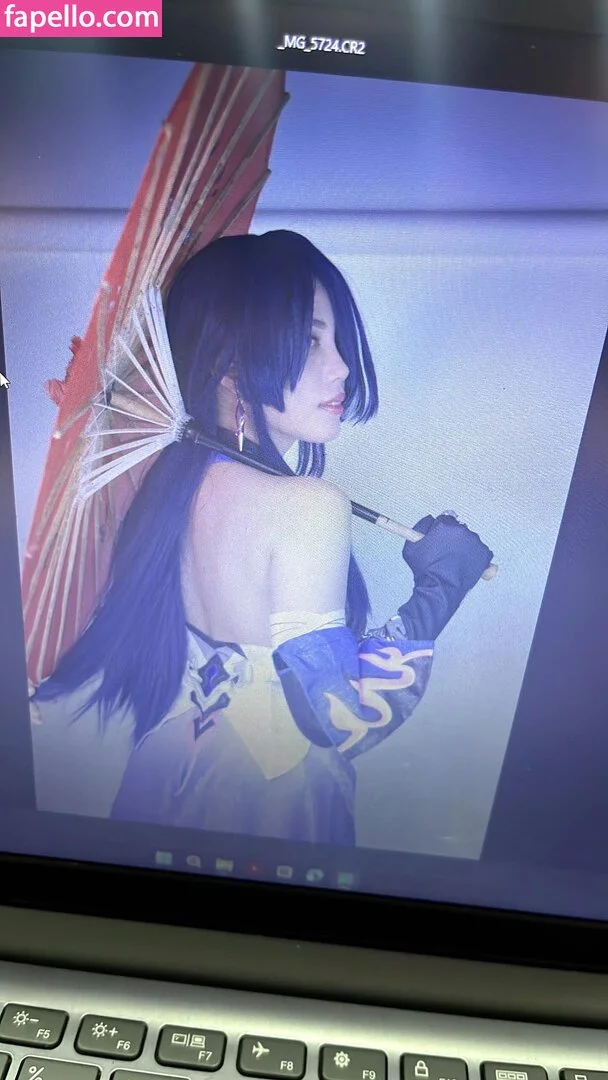 Kura Onee-san Onlyfans Photo Gallery 