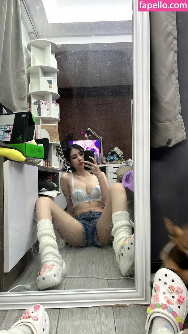 Kura Onee-san Onlyfans Photo Gallery 