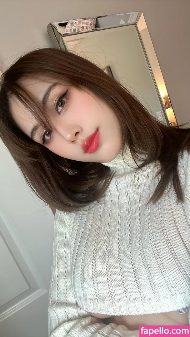 Kura Onee-san Onlyfans Photo Gallery 