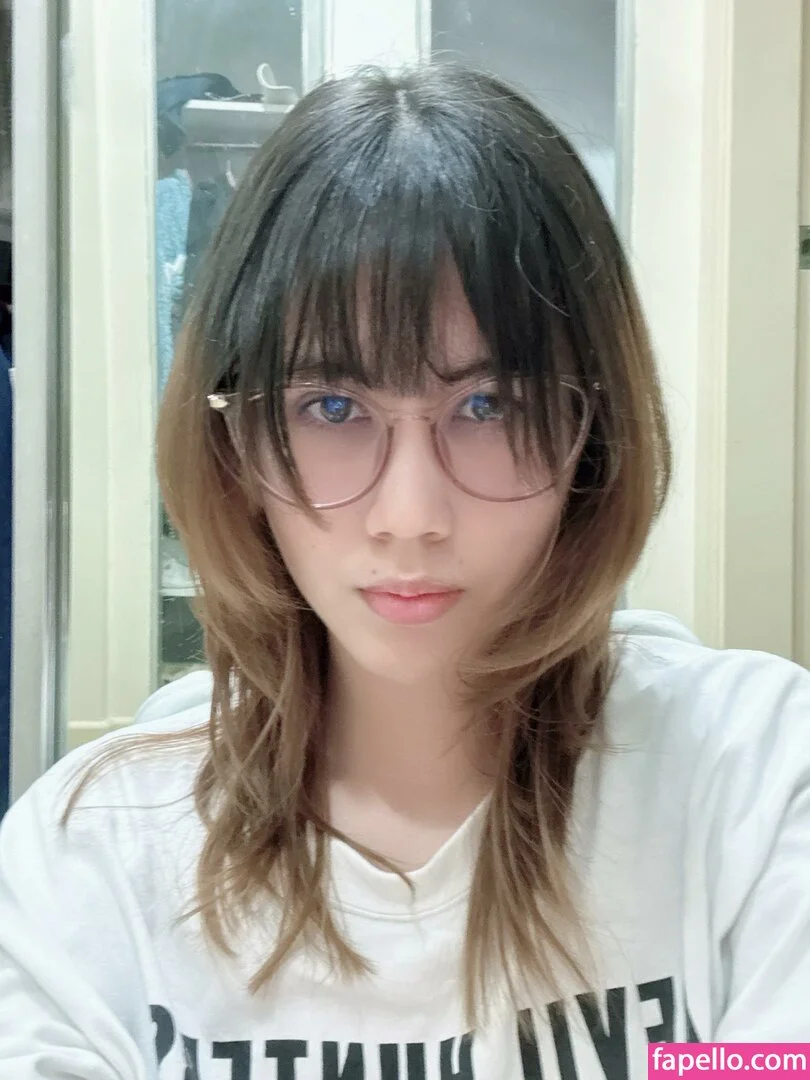 Kura Onee-san Onlyfans Photo Gallery 