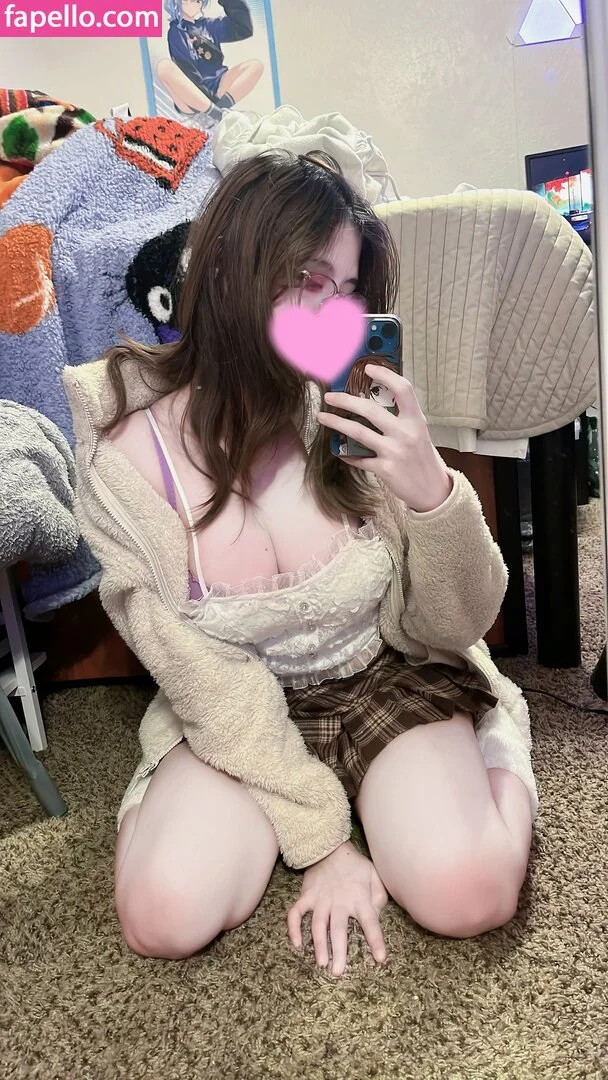 Kura Onee-san Onlyfans Photo Gallery 