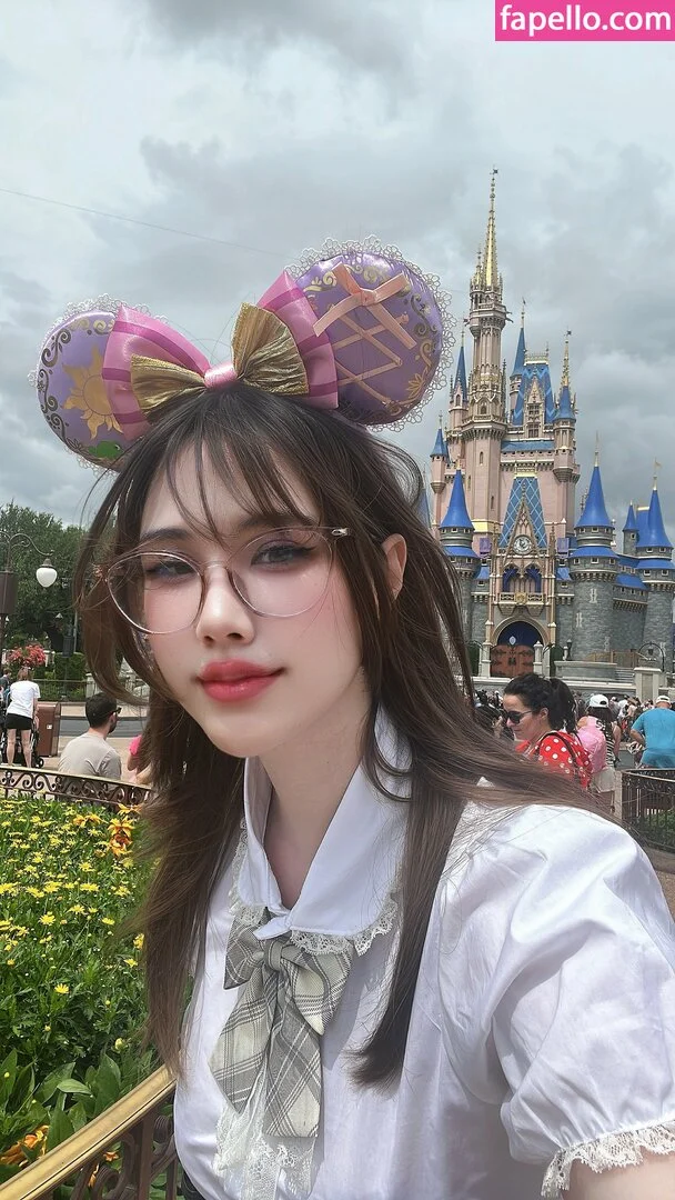 Kura Onee-san Onlyfans Photo Gallery 