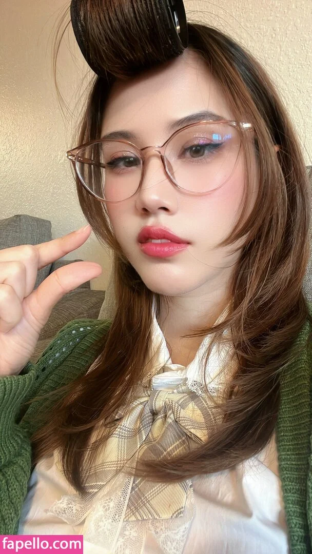 Kura Onee-san Onlyfans Photo Gallery 