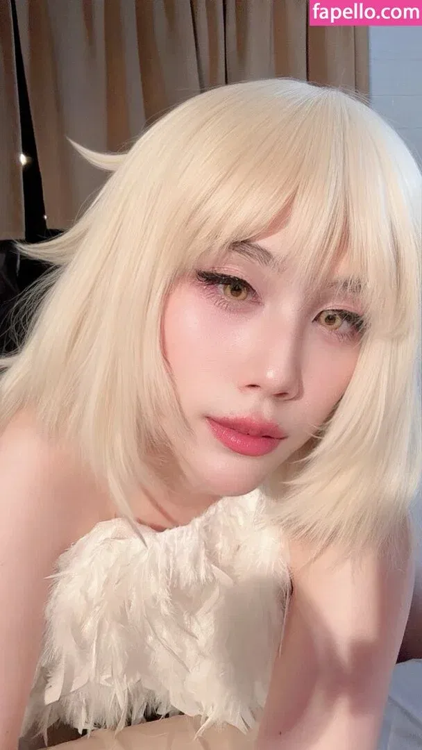 Kura Onee-san Onlyfans Photo Gallery 