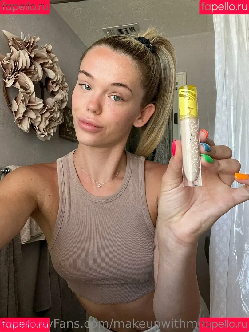 makeupwithmeredithh Onlyfans Photo Gallery 