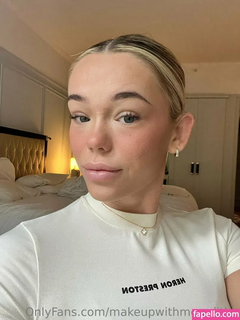 makeupwithmeredithh Onlyfans Photo Gallery 