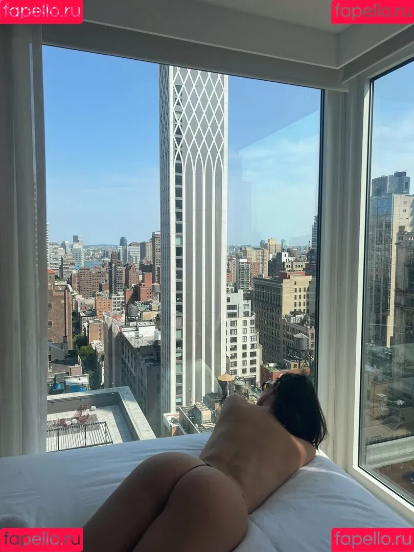 LaSirena Onlyfans Photo Gallery 