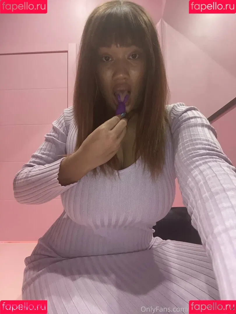 yungmedusa7 Onlyfans Photo Gallery 