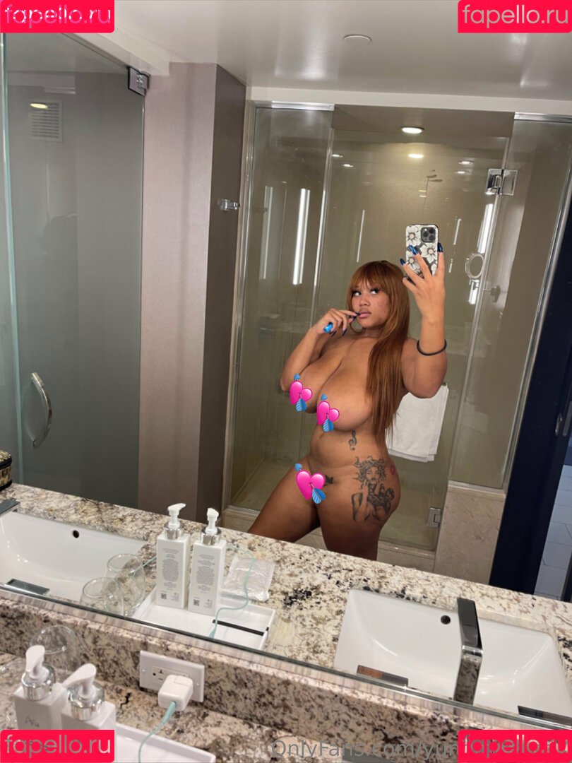 yungmedusa7 Onlyfans Photo Gallery 