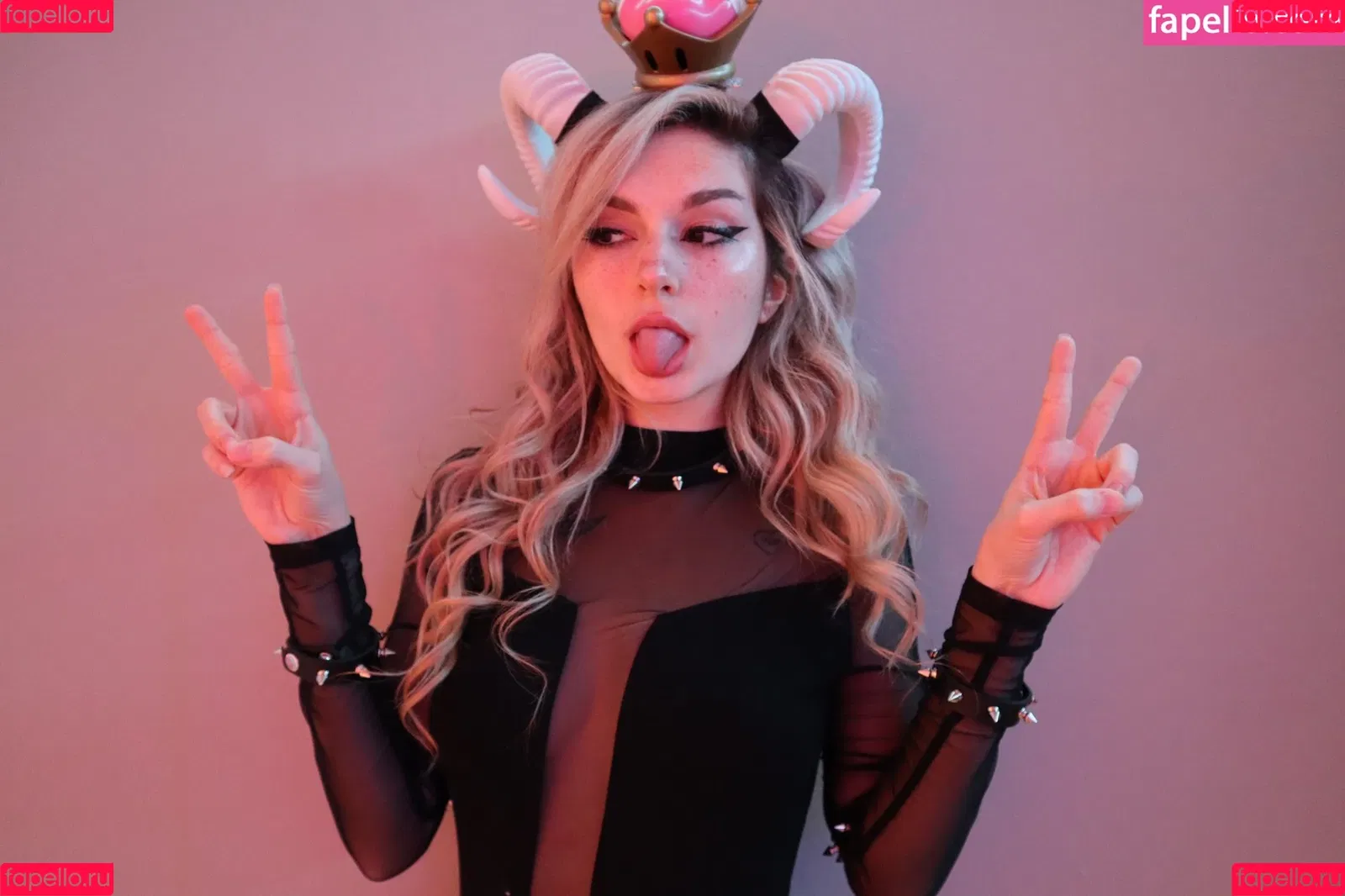 Busy B ASMR Onlyfans Photo Gallery 