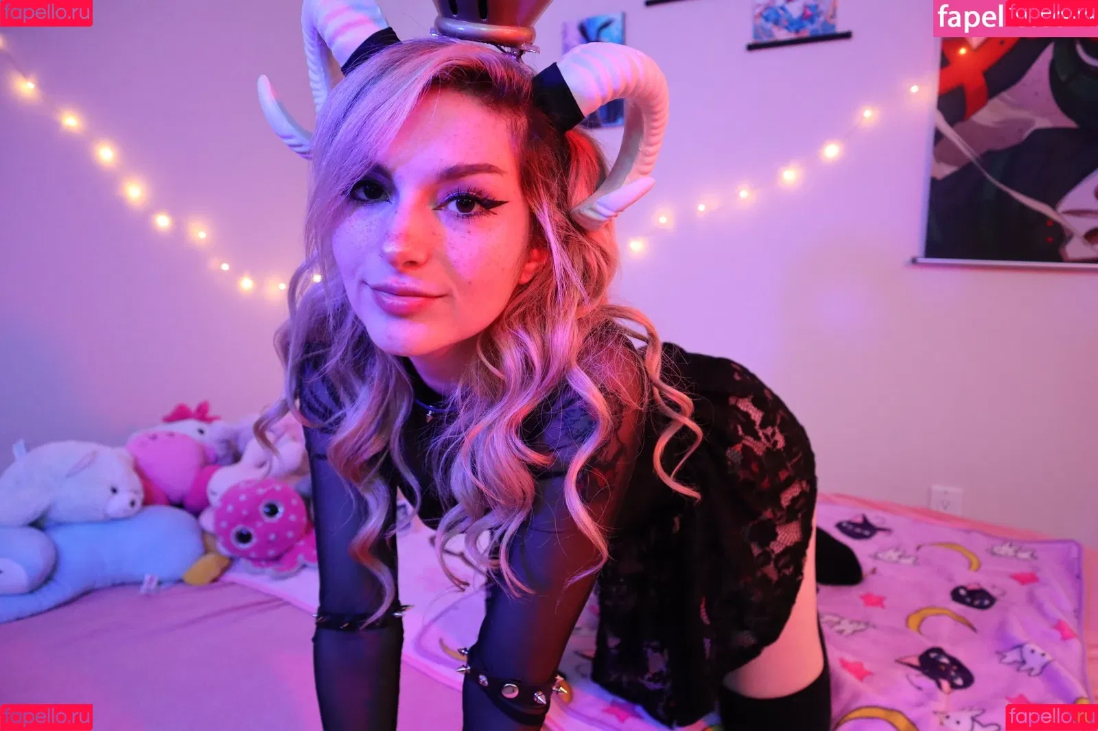 Busy B ASMR Onlyfans Photo Gallery 